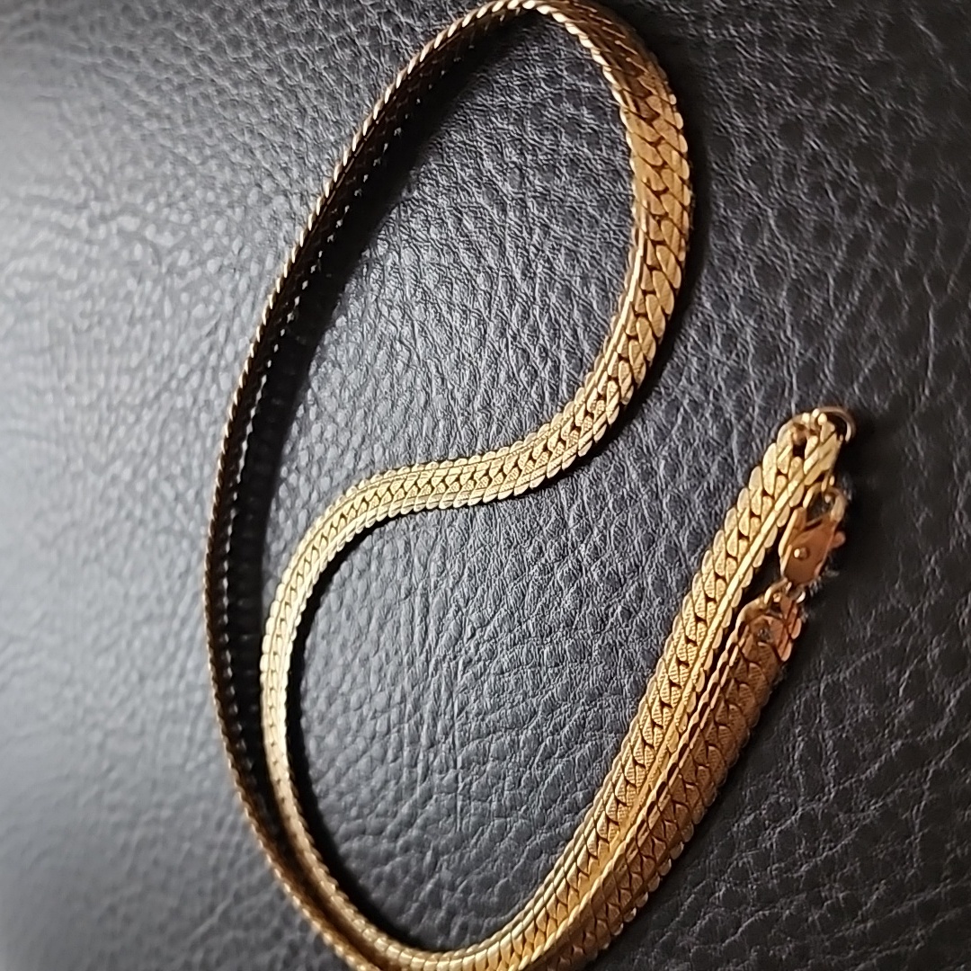 Vtg Necklace